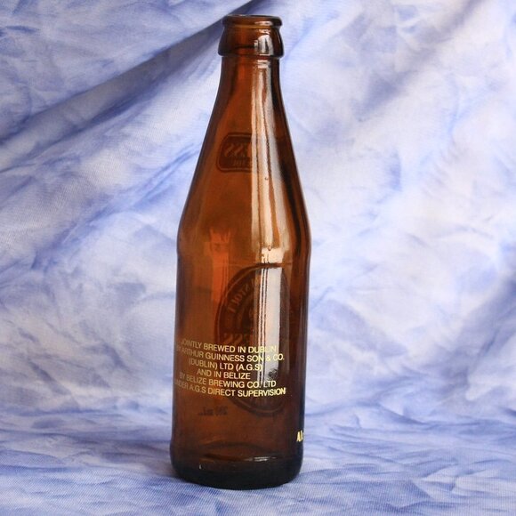 Guinness Foreign Extra Stout Bottle EMPTY 280ml - Picture 4 of 6